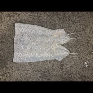 ALICIA FLORAL MINI DRESS IN GOLD